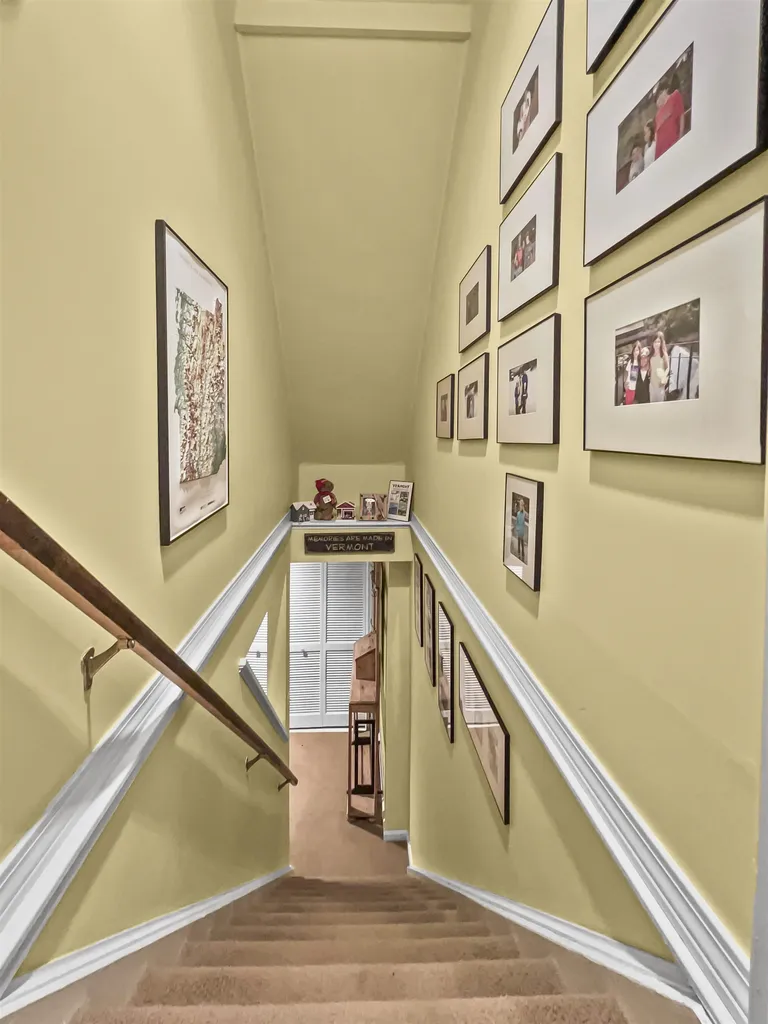 56 Townhouse Way Woodstock VT 05091