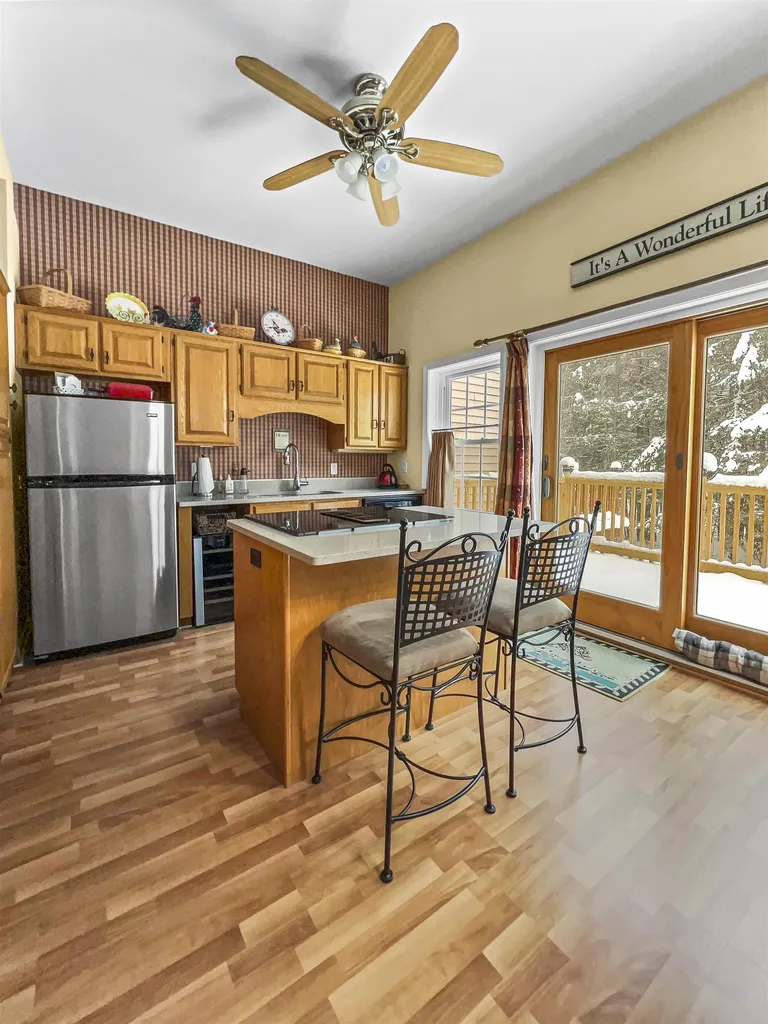 56 Townhouse Way Woodstock VT 05091