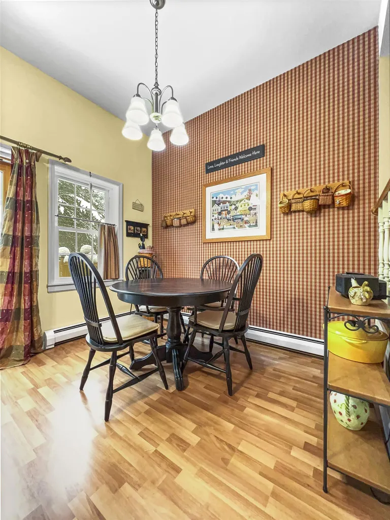 56 Townhouse Way Woodstock VT 05091