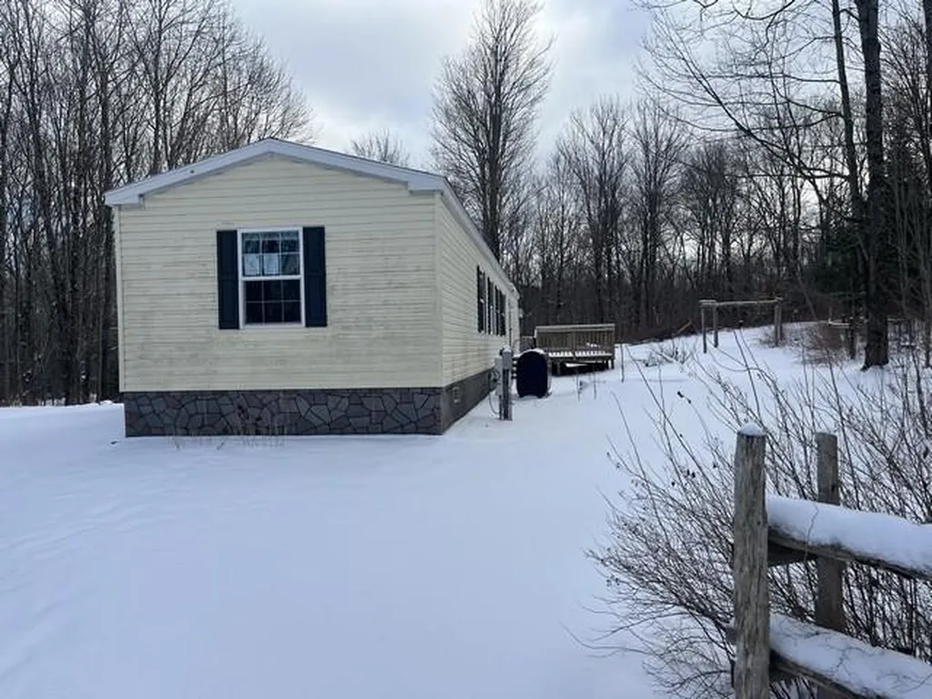 339 Hinman Road Glover VT 05839