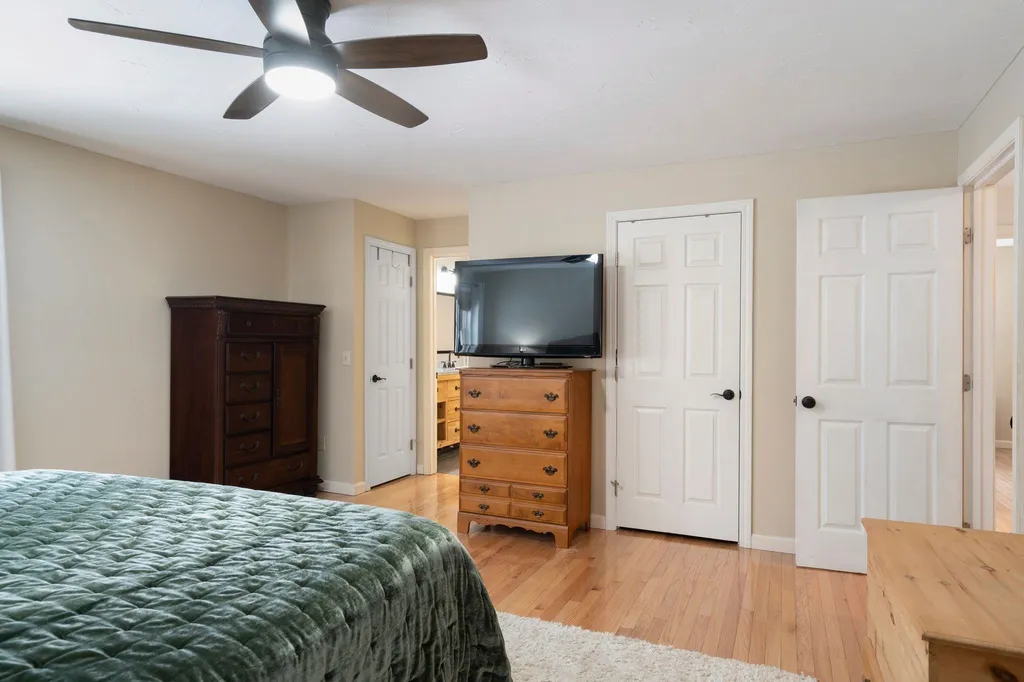 72 Oakmont Drive Concord NH 03301