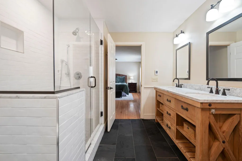 72 Oakmont Drive Concord NH 03301