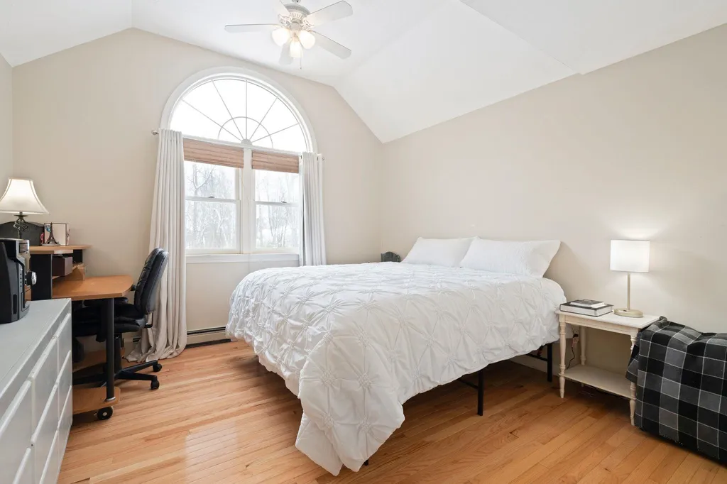 72 Oakmont Drive Concord NH 03301