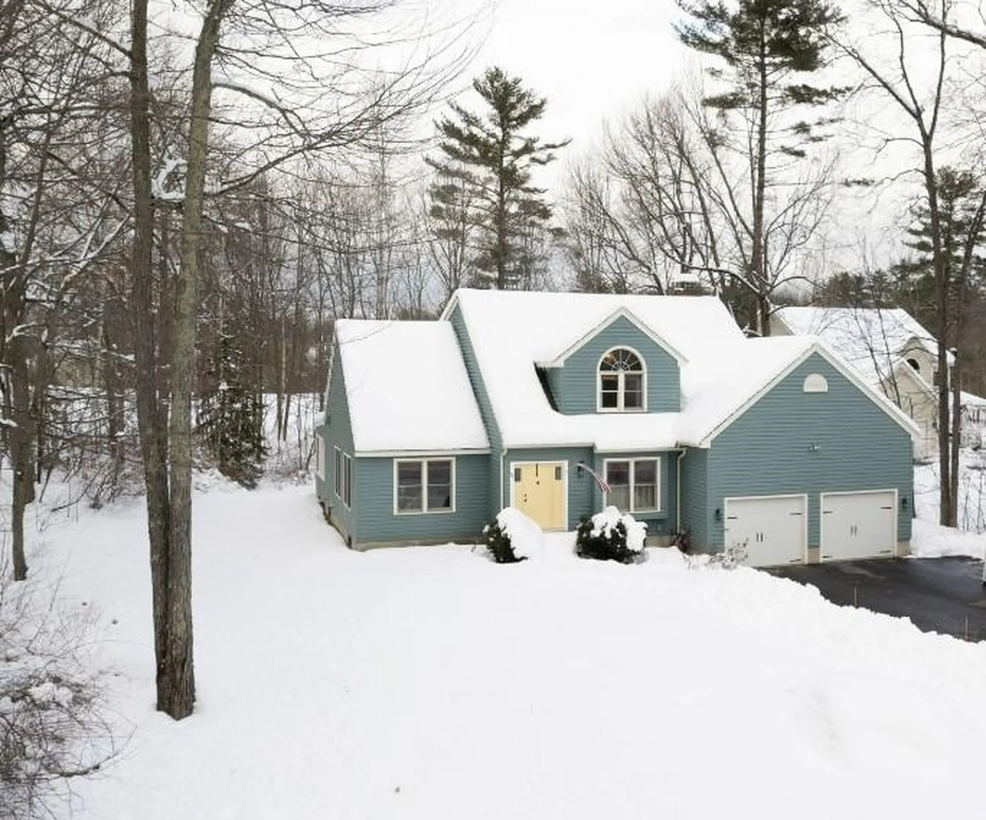 72 Oakmont Drive Concord NH 03301