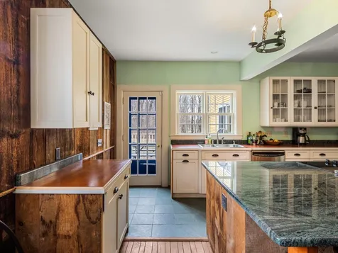 2 Lower Plains Road Middlebury VT 05753