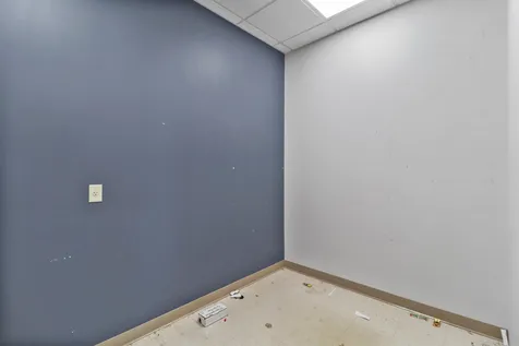 326 Lincoln Street Manchester NH 03103
