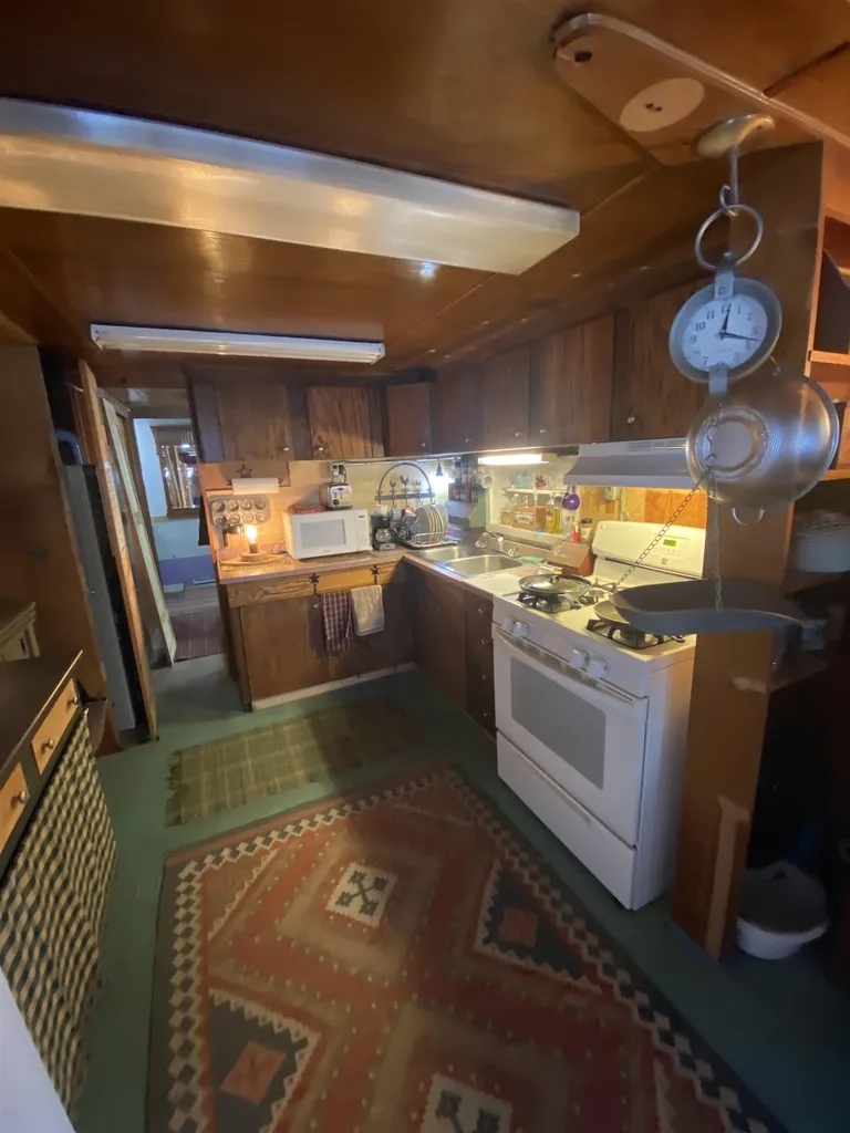 18/20 Gould Road Tunbridge VT 05077