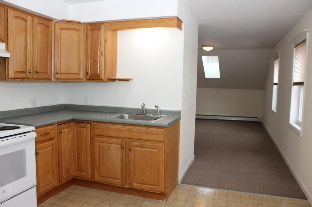 46 Plymouth Street Meredith NH 03253