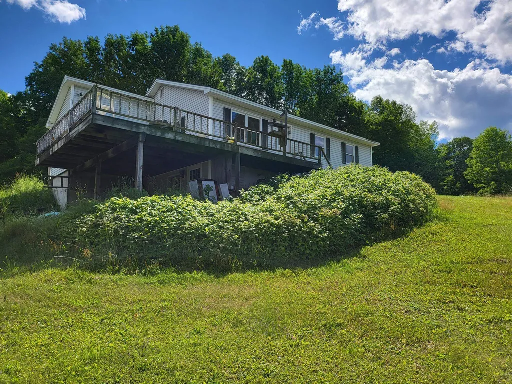 198 Donahue Road Barre Town VT 05641
