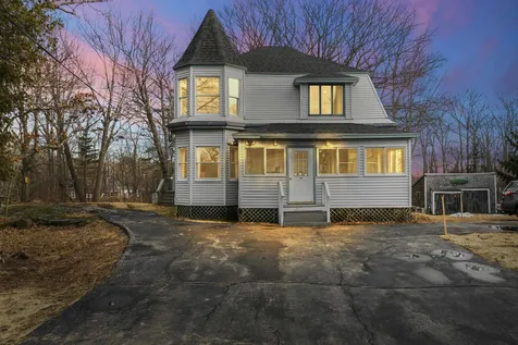 46 Rogers Road Kittery ME 03904