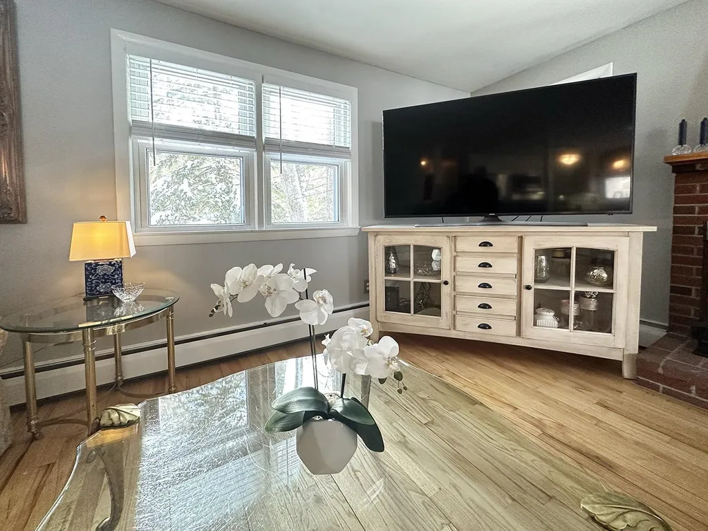 131 Long Pond Road Northwood NH 03261
