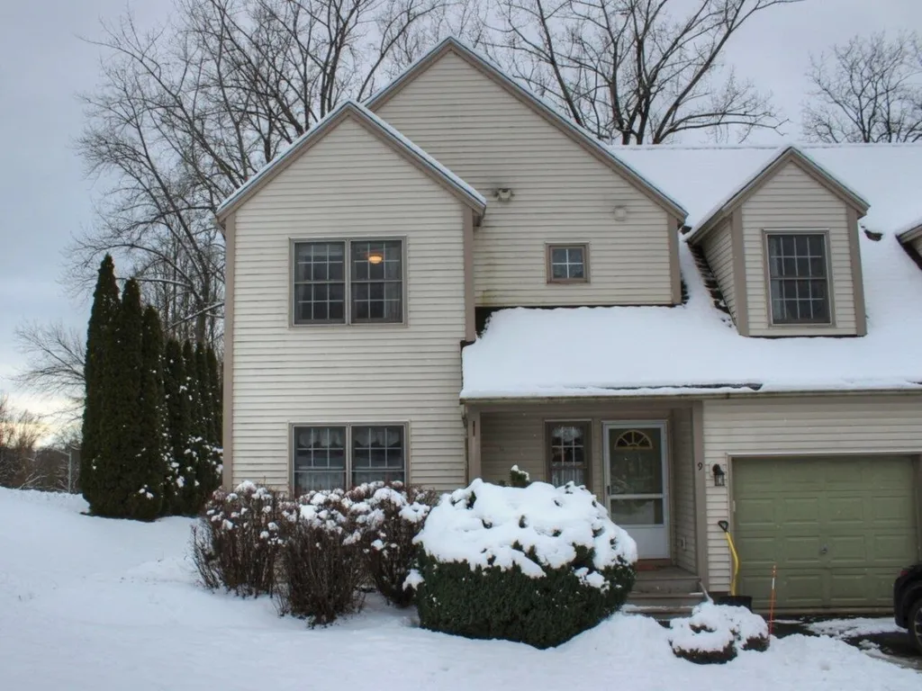 9 White Lilac Way Colchester VT 05446