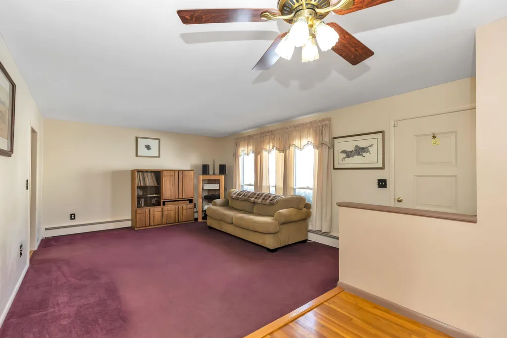 201 Gabrielle Street Manchester NH 03103