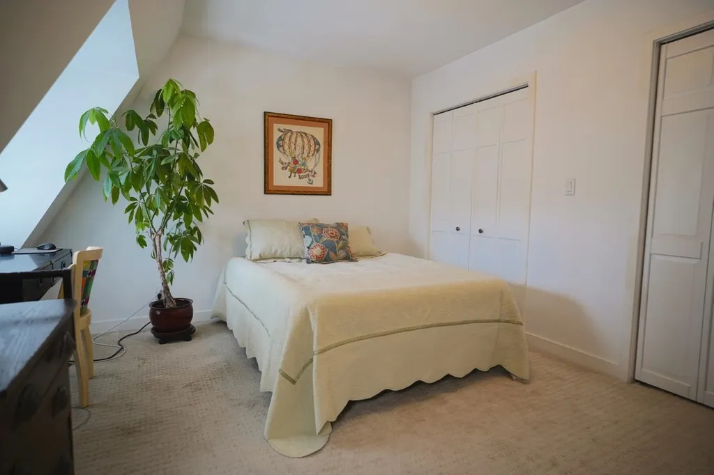 135 Bow Street Portsmouth NH 03801