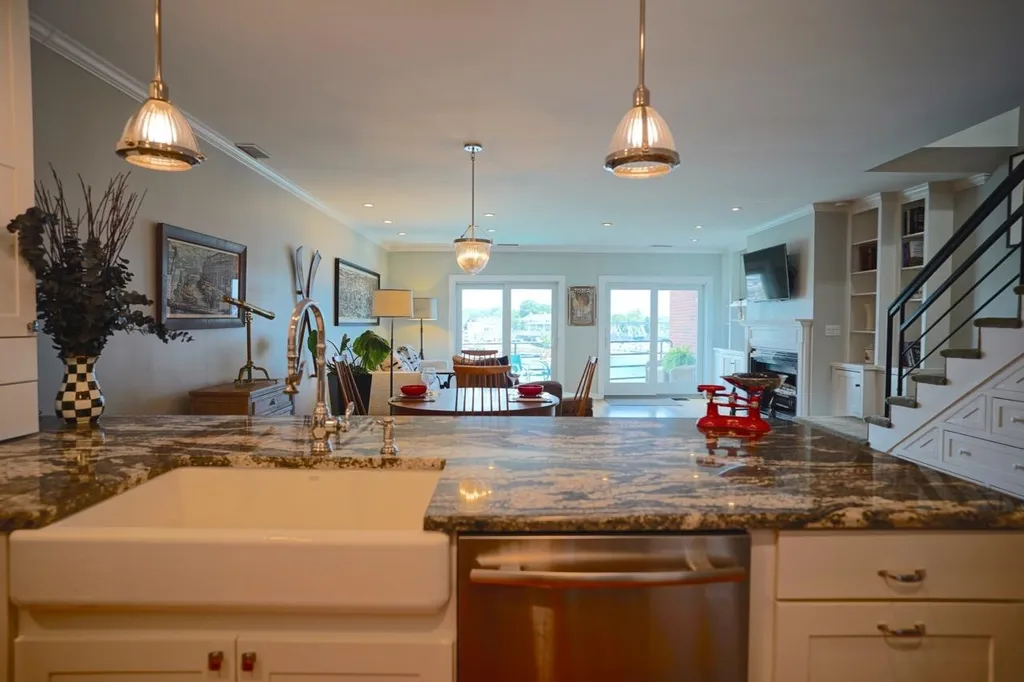 135 Bow Street Portsmouth NH 03801