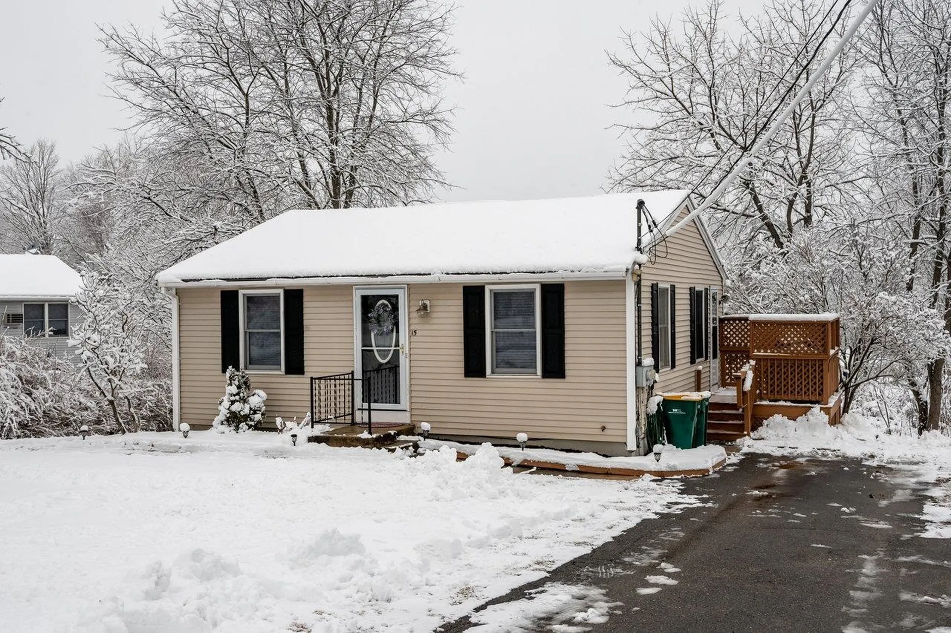 15 Ledgeview Drive Rochester NH 03839