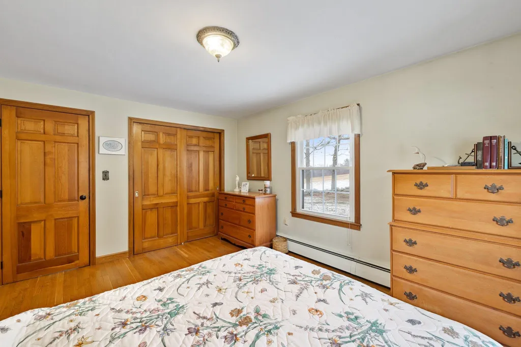412 Grandview Road Pembroke NH 03275
