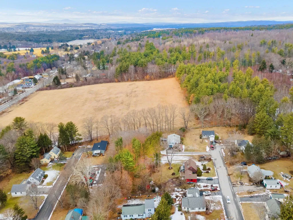 412 Grandview Road Pembroke NH 03275