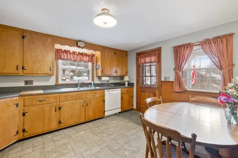 412 Grandview Road Pembroke NH 03275