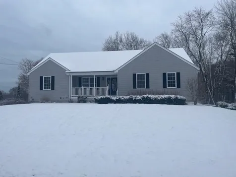 22 Maple Road North Hampton NH 03862