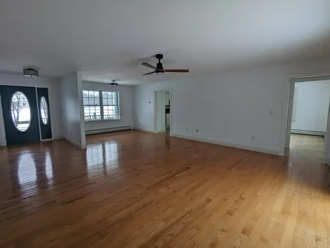 22 Maple Road North Hampton NH 03862