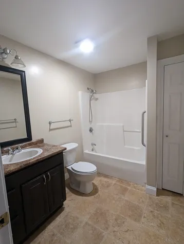 22 Maple Road North Hampton NH 03862