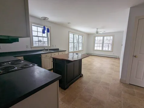 22 Maple Road North Hampton NH 03862