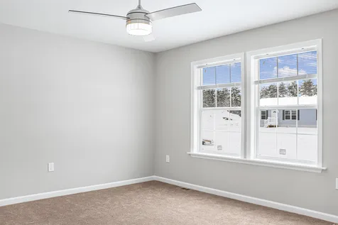 33 Margarets Way Ossipee NH 03864