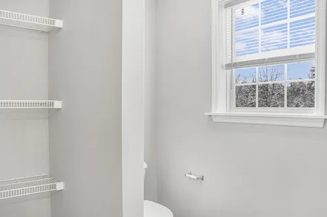 33 Margarets Way Ossipee NH 03864