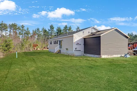 33 Margarets Way Ossipee NH 03864