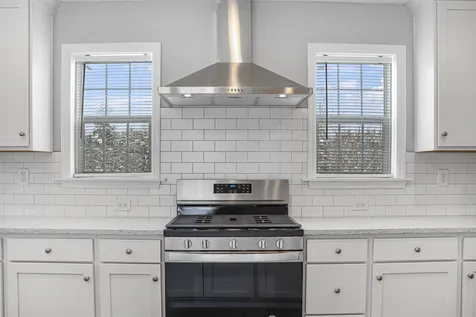 33 Margarets Way Ossipee NH 03864