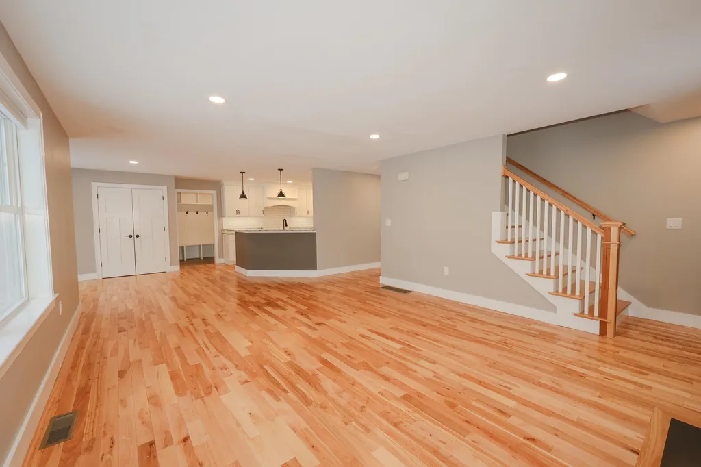 246 Wallace Road Bedford NH 03110