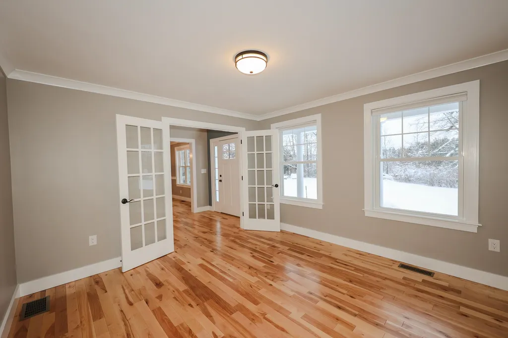 246 Wallace Road Bedford NH 03110