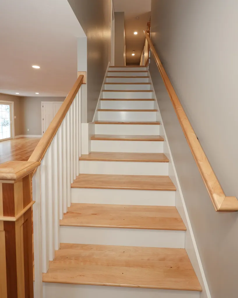 246 Wallace Road Bedford NH 03110