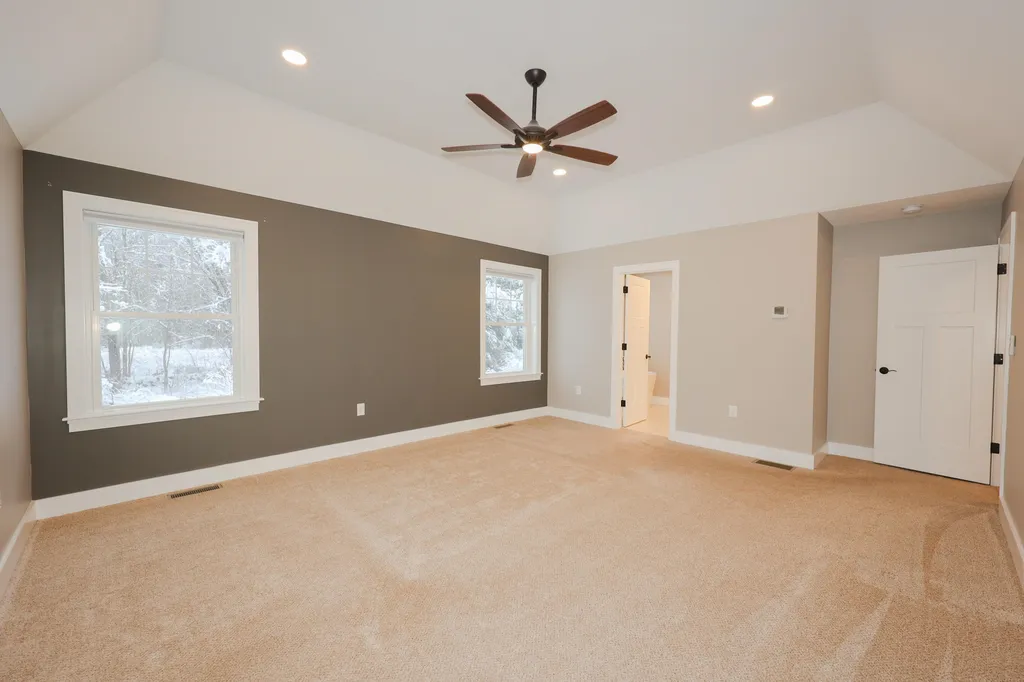 246 Wallace Road Bedford NH 03110