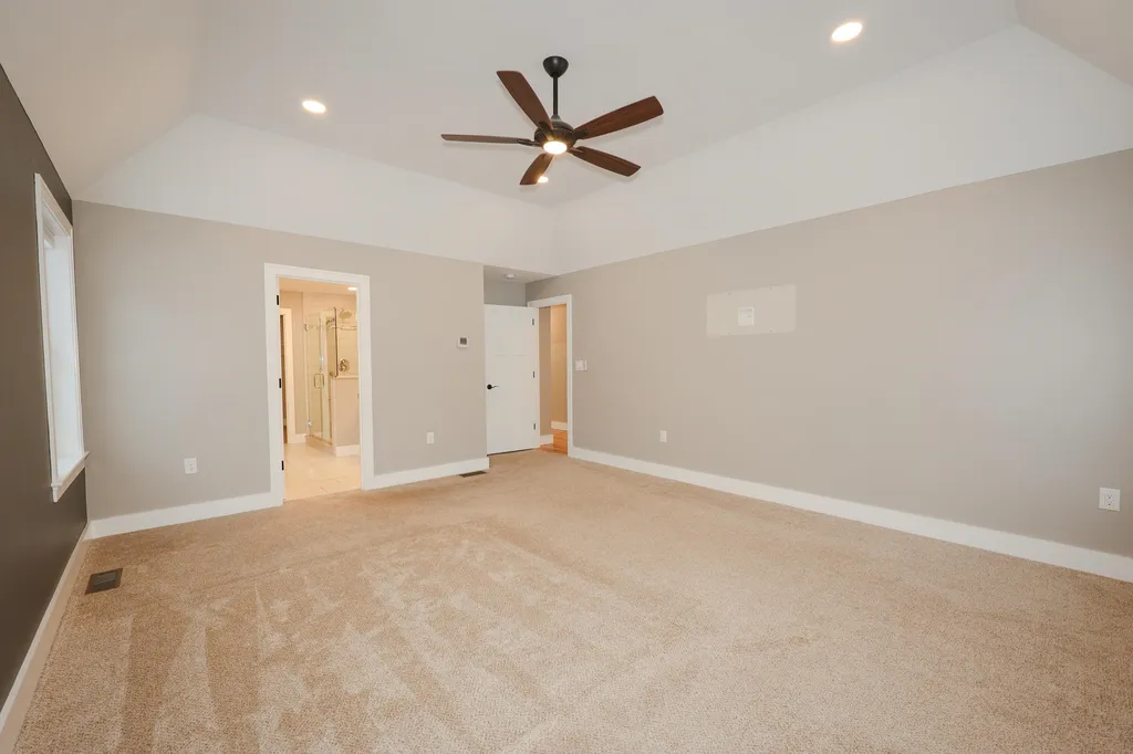 246 Wallace Road Bedford NH 03110