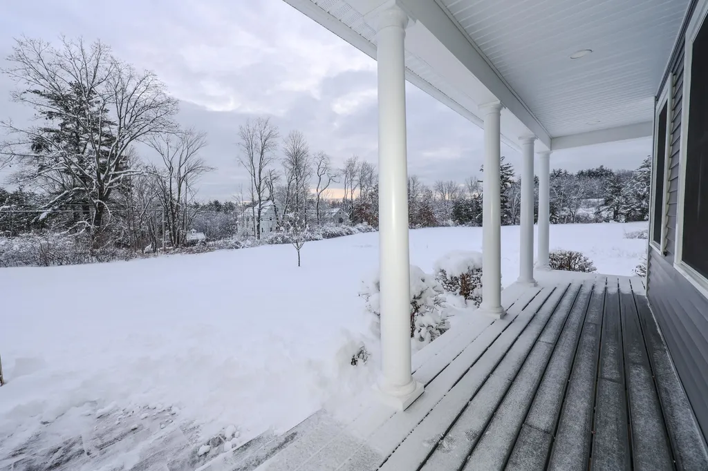 246 Wallace Road Bedford NH 03110