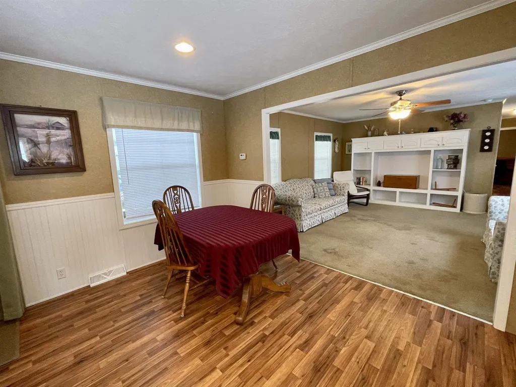 112 Bluebird Lane Lyndon VT 05851