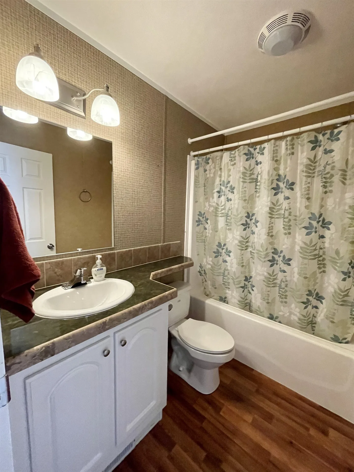 112 Bluebird Lane Lyndon VT 05851