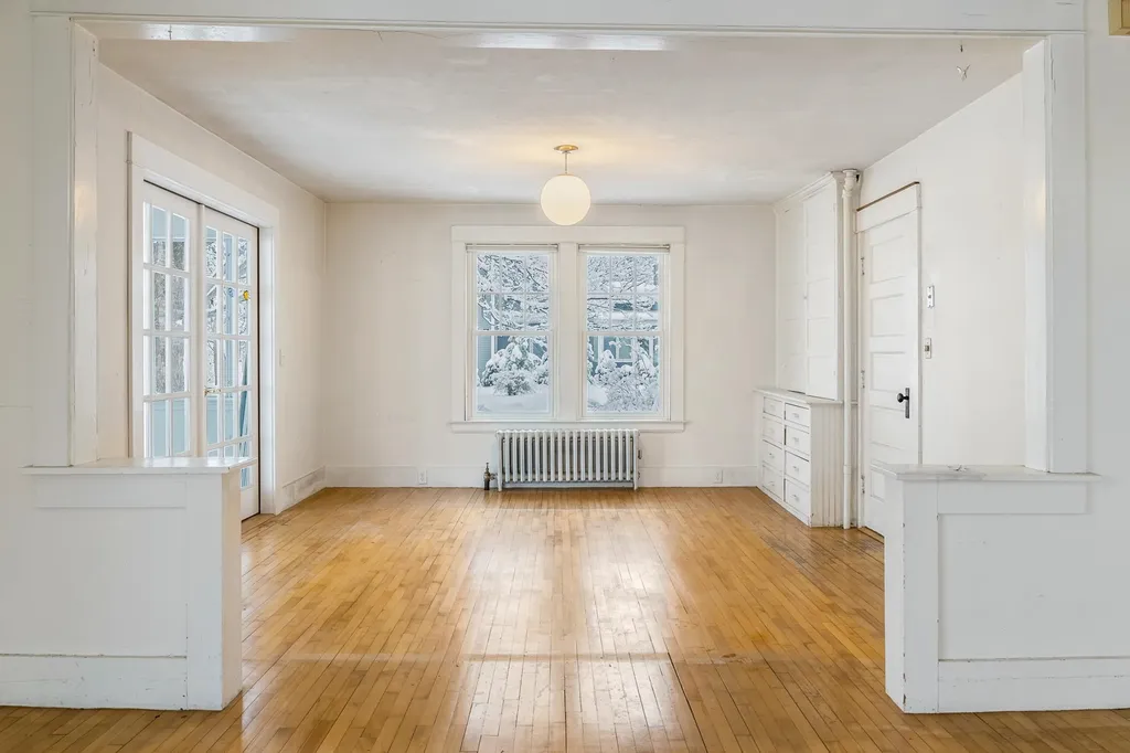 8 Ridge Road Hanover NH 03755