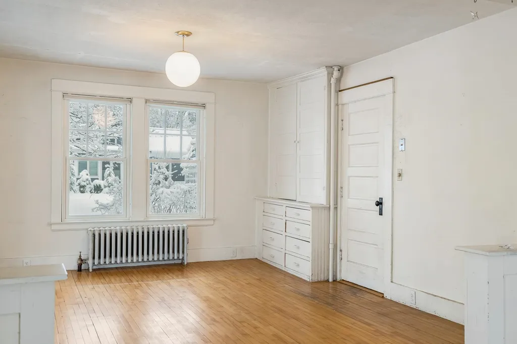 8 Ridge Road Hanover NH 03755
