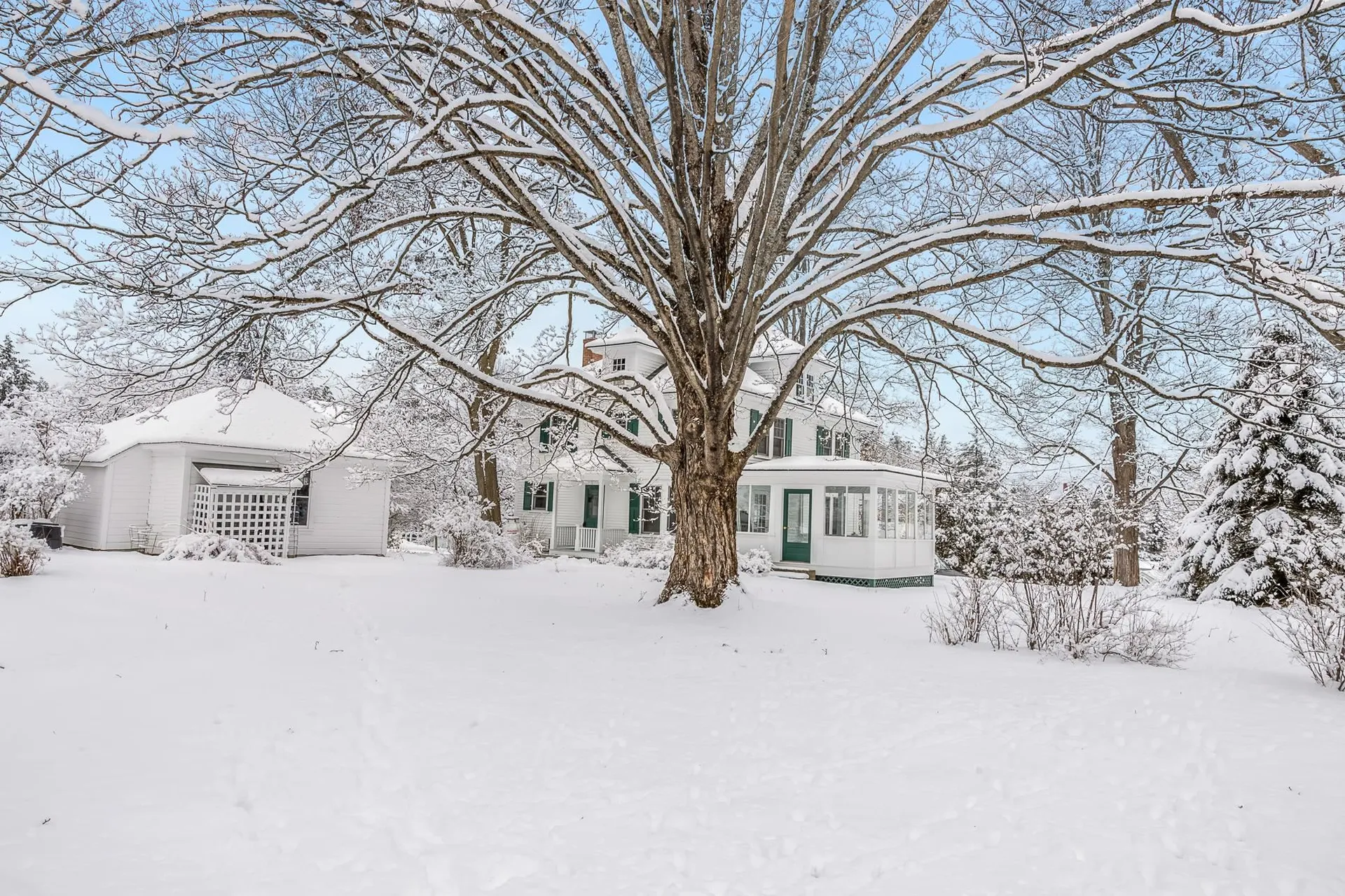 8 Ridge Road Hanover NH 03755