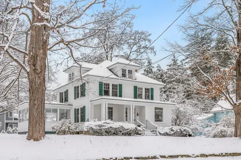 8 Ridge Road Hanover NH 03755