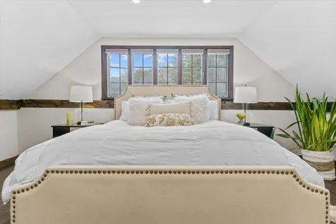 11 Taber Hill Road Stowe VT 05672