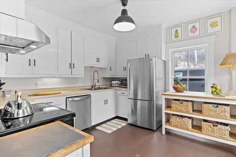 11 Taber Hill Road Stowe VT 05672