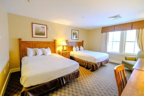 709/711 Qii Jackson Gore Adams House Ludlow VT 05149