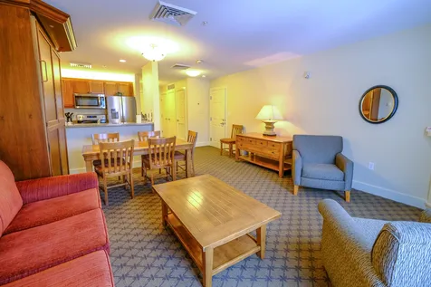 709/711 Qii Jackson Gore Adams House Ludlow VT 05149