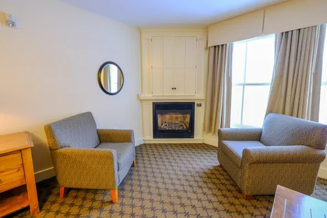 709/711 Qii Jackson Gore Adams House Ludlow VT 05149