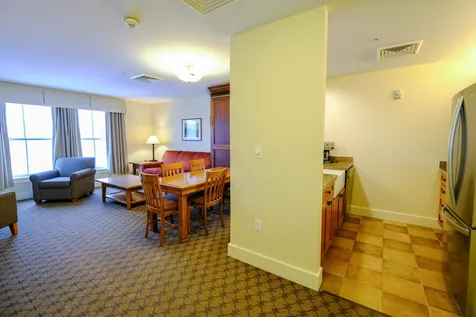 709/711 Qii Jackson Gore Adams House Ludlow VT 05149