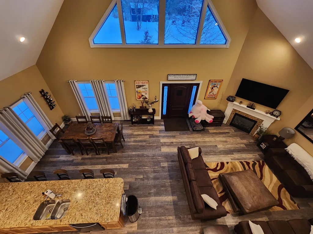 101 Cranmore Road Conway NH 03860